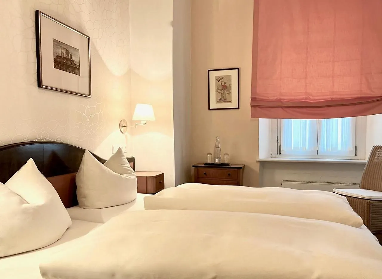 Hotel Muenchner Hof Und Blauer Turm Regensburg 4*,
