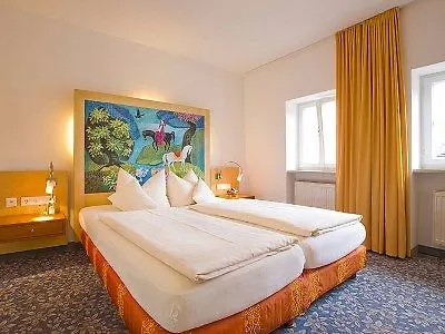 Hotel Muenchner Hof Und Blauer Turm Regensburg