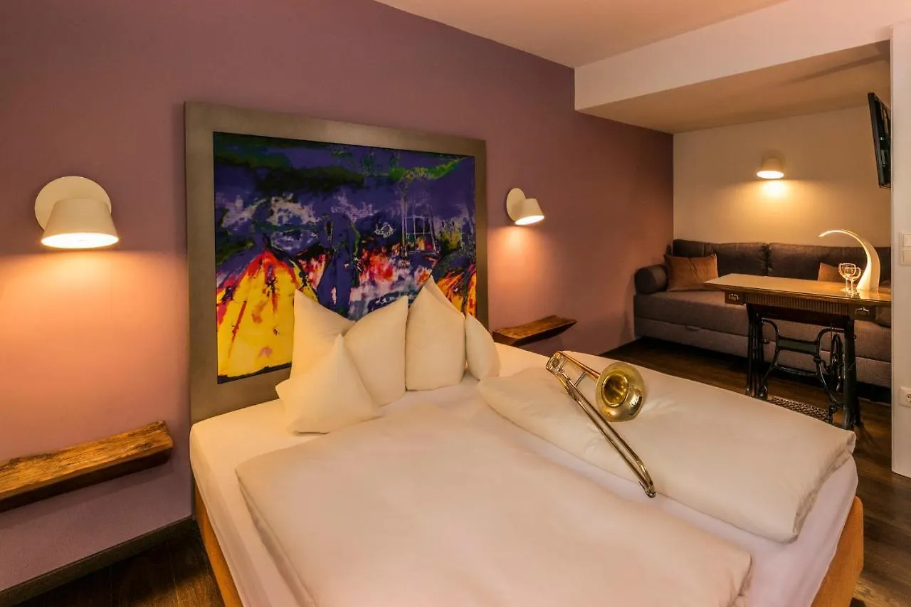 Hotel Muenchner Hof Und Blauer Turm Regensburg Germany